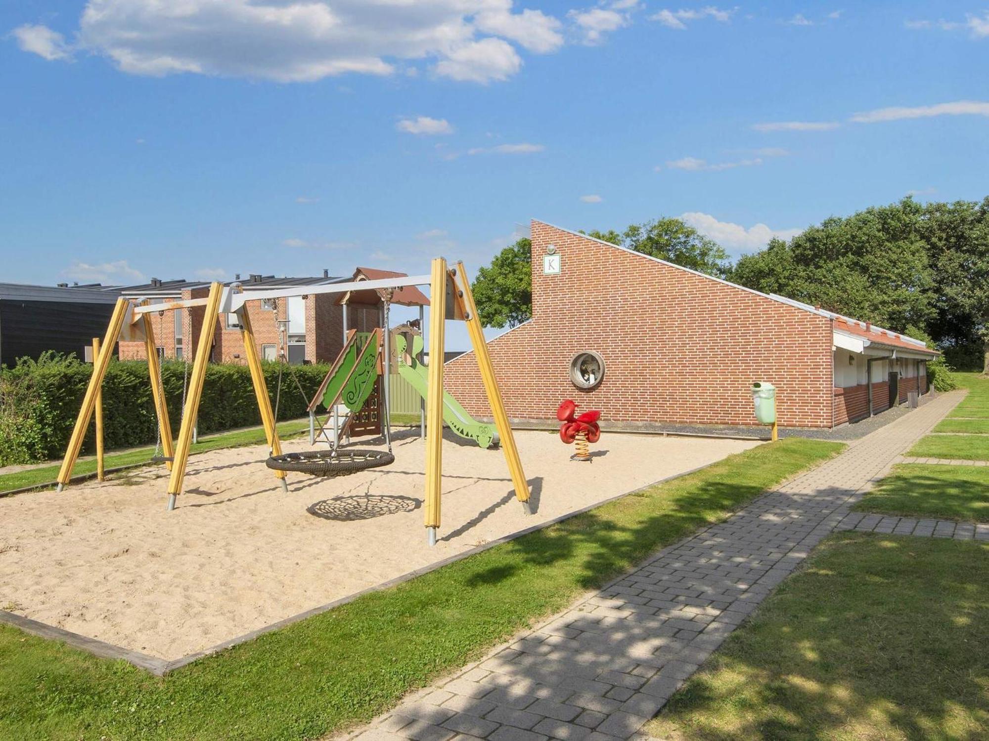 4 Person Holiday Home On A Holiday Park In Hemmet Exterior foto